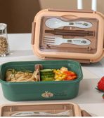Lunch Box with spoon - Image 2